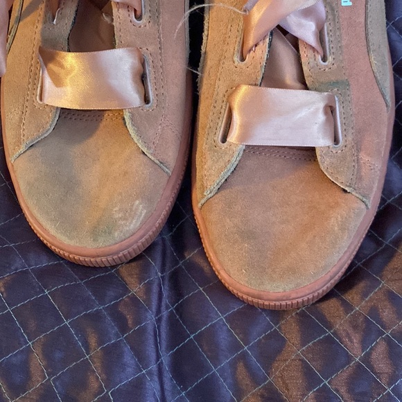 Womens puma pink velvet shoes - Picture 2 of 6